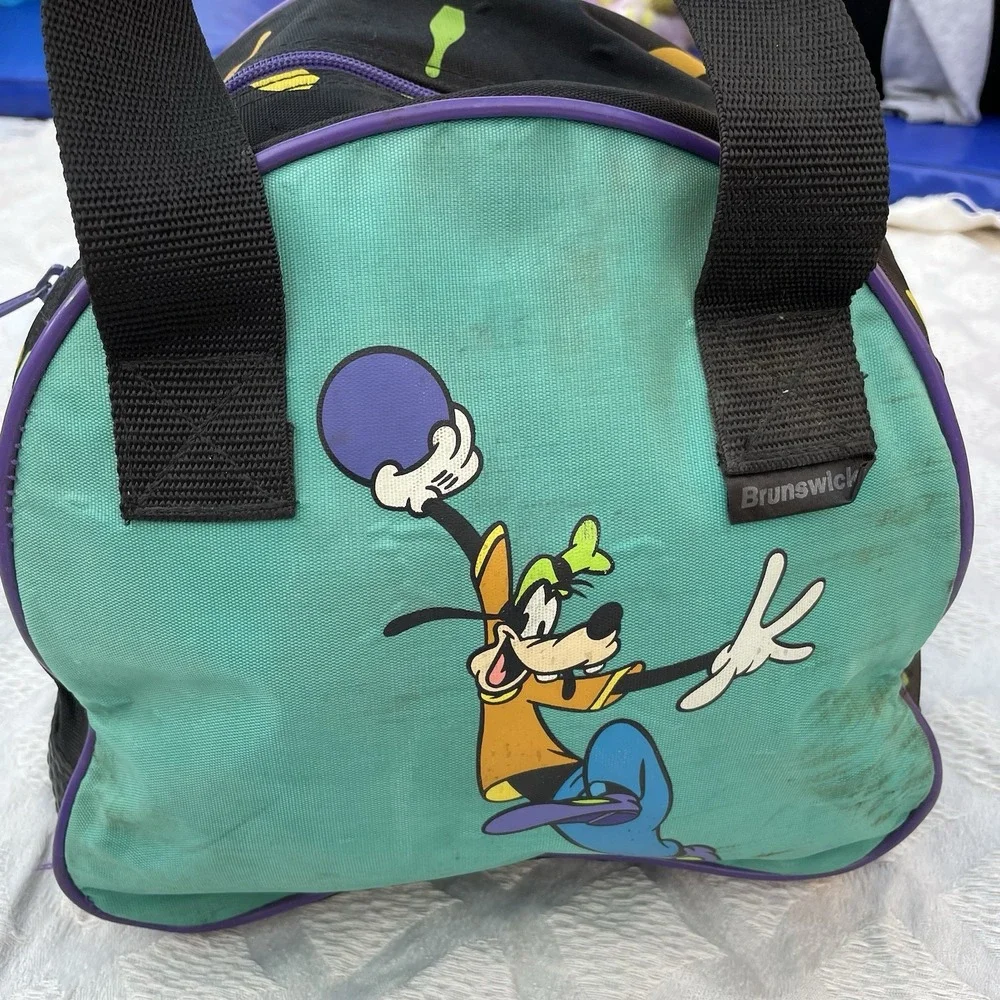 Disney GOOFY Brunswick Cosmic Bowling Ball Bag Approx 7 Lb Chelsea